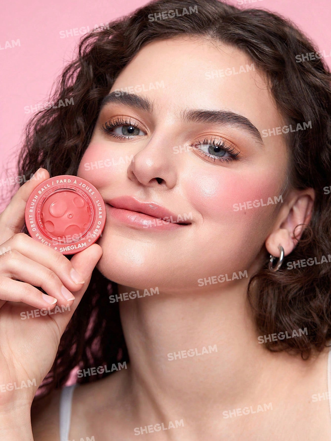 SHEGLAM Lunar Orbit Blush Ball
