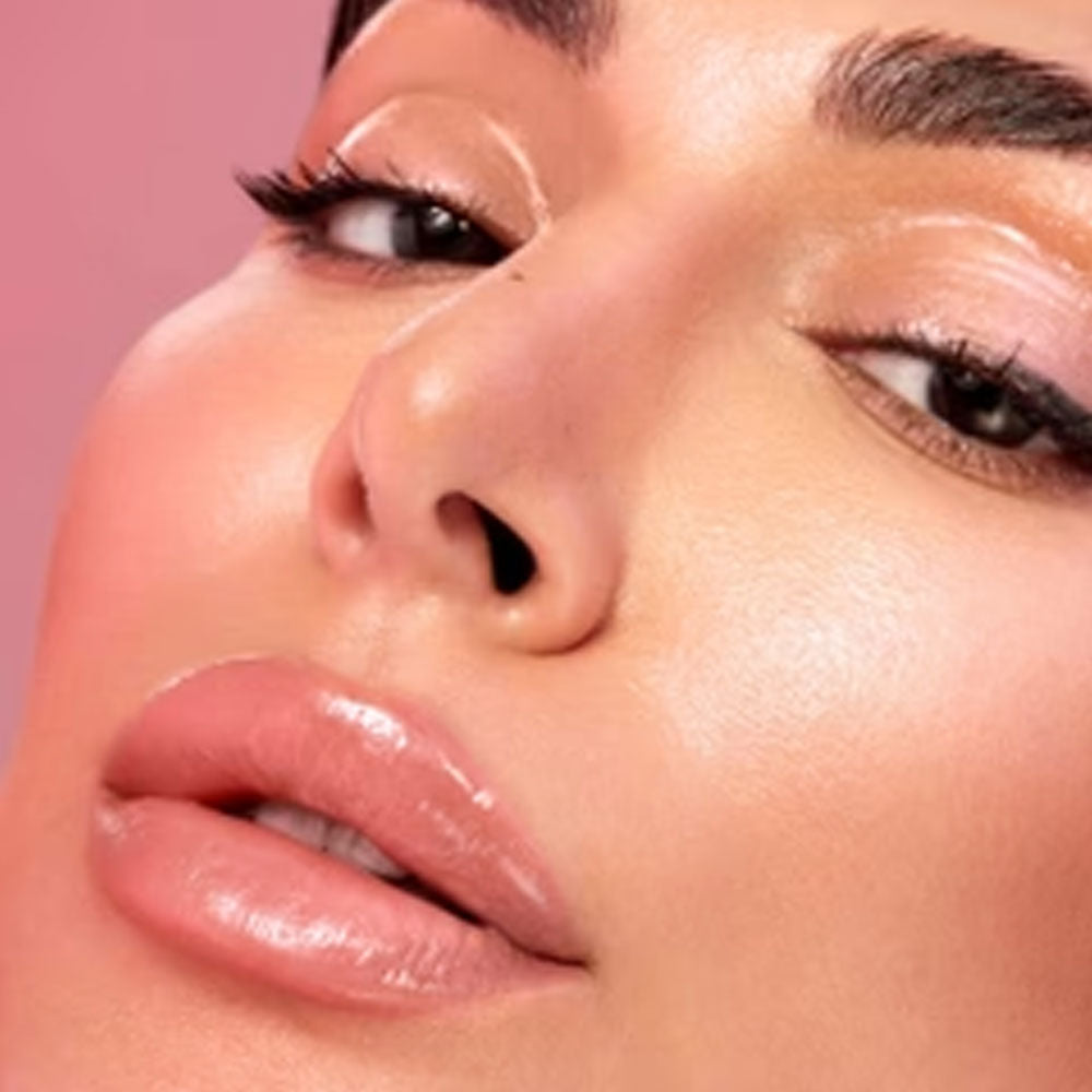 Huda Beauty Silk Balm Honey Kiss Plumping Lip Balm - 3ml