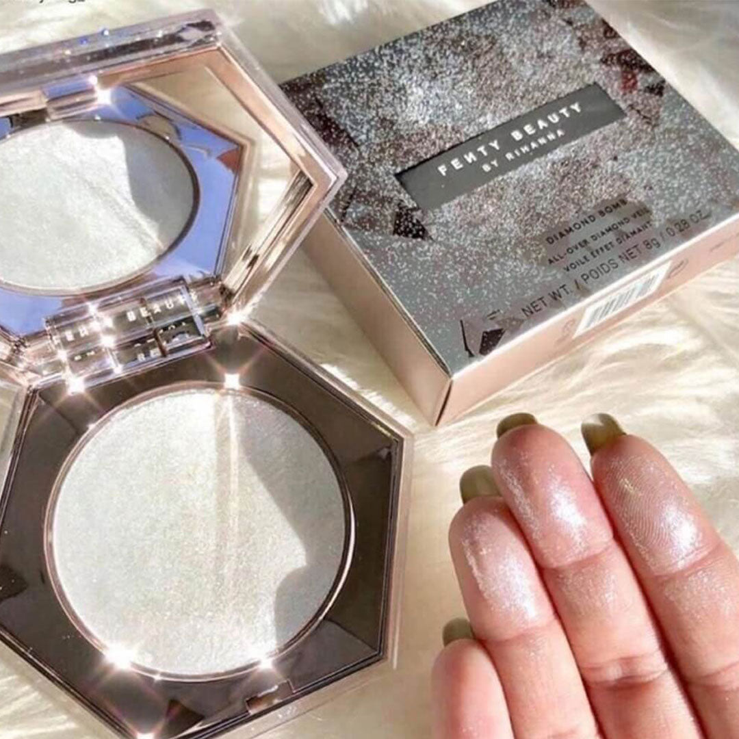 FENTY BEAUTY - Diamond Bomb All-Over Diamond Veil - How Many Carats